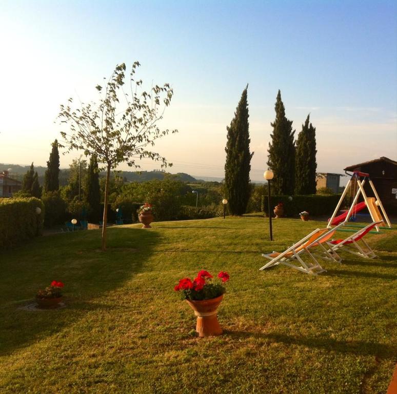 Agriturismo Il Prato 팔라야 외부 사진