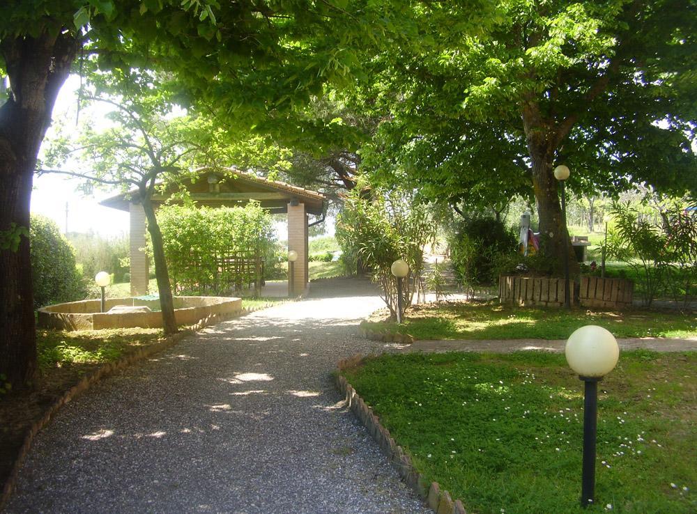 Agriturismo Il Prato 팔라야 외부 사진